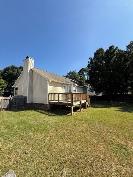 Building Photo - 932 S Willhaven Dr