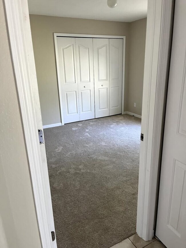 Building Photo - 1534 Mincey Terrace