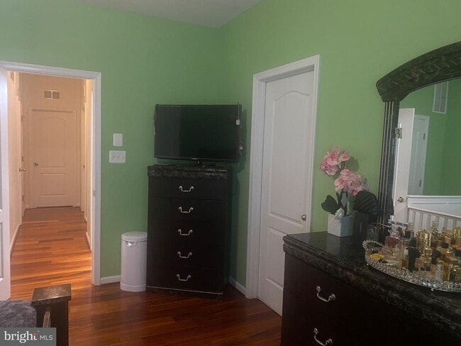 Building Photo - 224 Ironwood Manor Dr