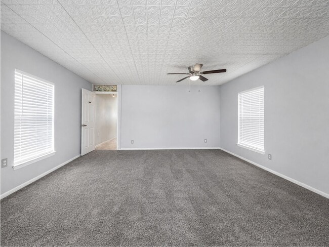 Building Photo - 6317 Heards Ln