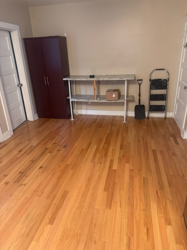 Building Photo - 103 Bowling Ln