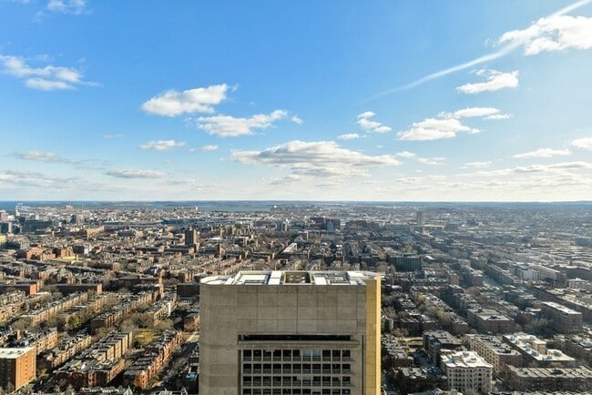 Building Photo - 1 Dalton St