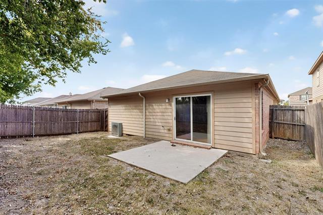 Building Photo - 9120 Sun Haven Way