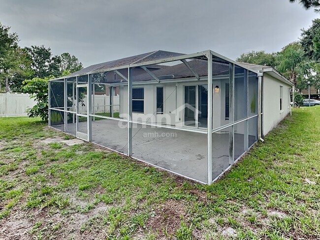 Building Photo - 12606 Adventure Dr