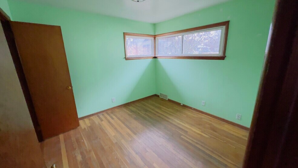 Bedroom 2 - 2020 N Howard St