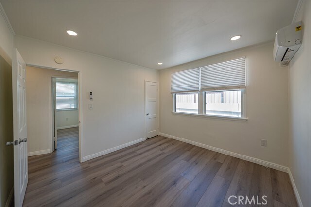 Building Photo - 1719 Cabrillo Ave