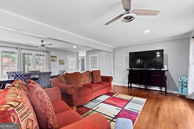 Building Photo - 3727 Calmer Cir