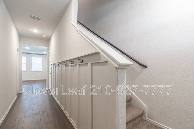 Building Photo - 13151 Bay Pt Wy