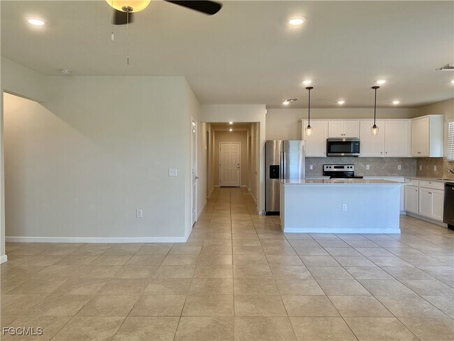 Building Photo - 16027 Enclaves Cv Dr