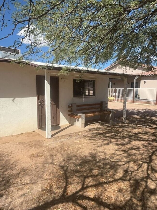 Primary Photo - Charming Tucson Rental: 1BR/1BA with Spaci...
