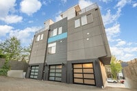Building Photo - 206 22nd Ave