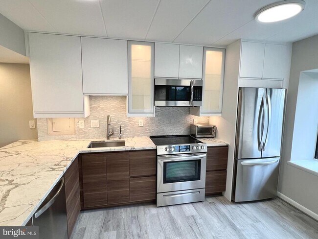 Building Photo - 118 Roberts Ln