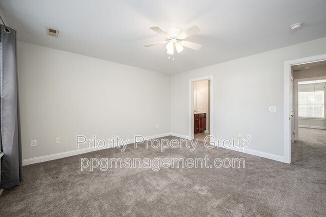 Building Photo - 2104 Sardony Ln