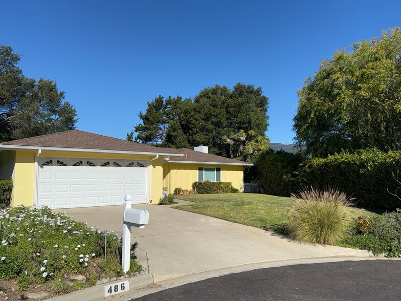 Building Photo - 486 Vaquero Ln