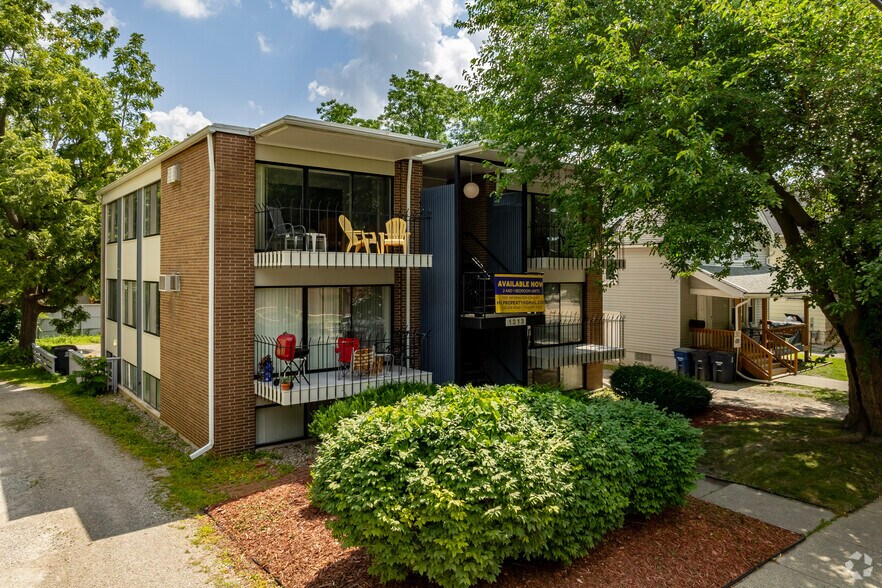 Primary Photo - Across From UofM Campus - 1313 S State St