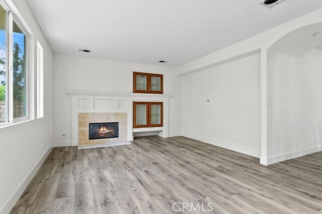 Building Photo - 27901 Glenfield Cir