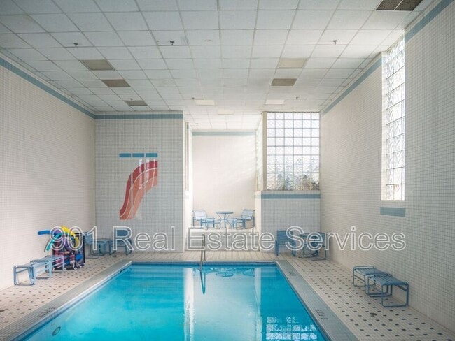 Building Photo - 200 Wagner St