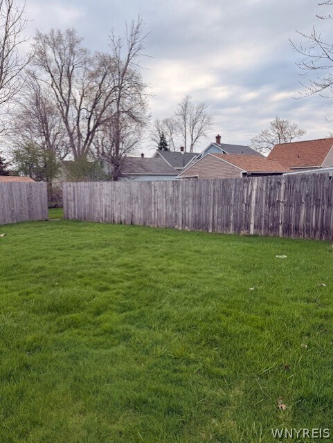 Building Photo - 203 Highland Ave