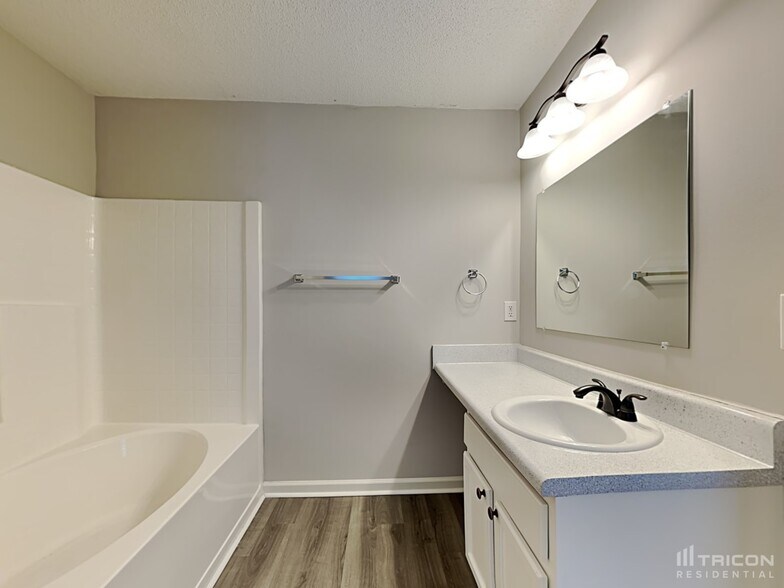 Building Photo - 209 Remington Ct