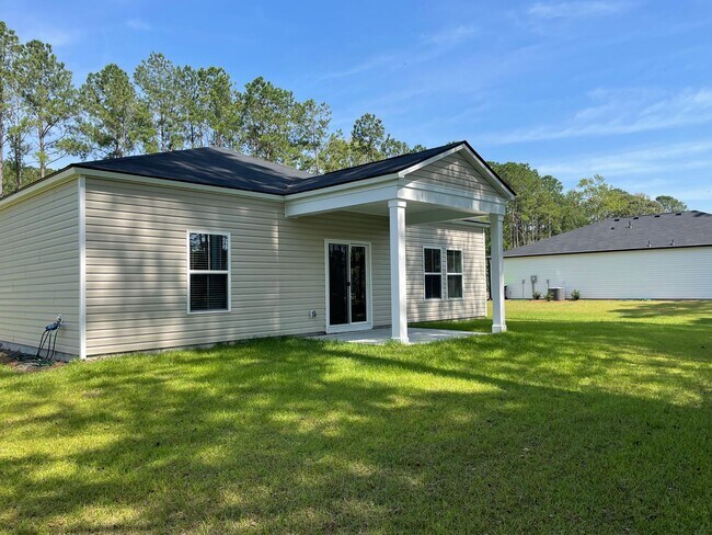 Building Photo - 1027 Harbor Dr