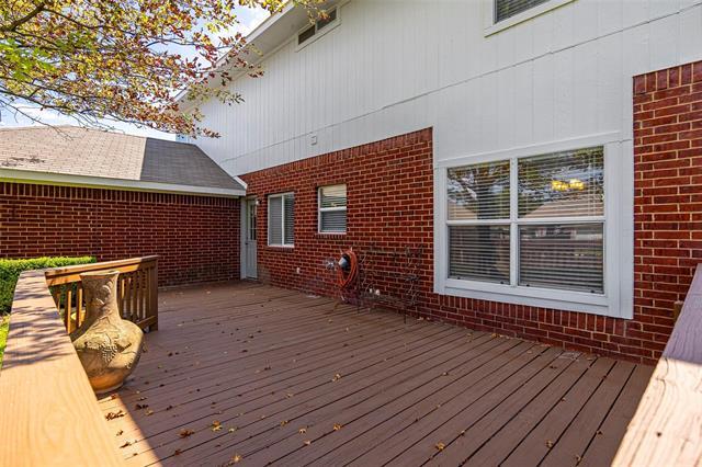 Building Photo - 5400 Vineyard Ln