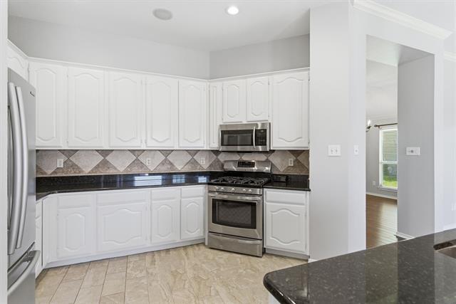 Building Photo - 1343 Edmonton Dr