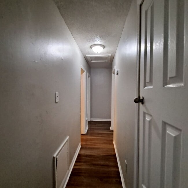 Building Photo - 4328 Arrow Cove