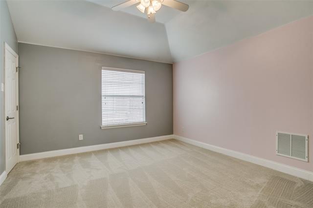 Building Photo - 8740 Dayton Dr