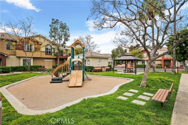 Building Photo - 115 Santa Barbara Ct