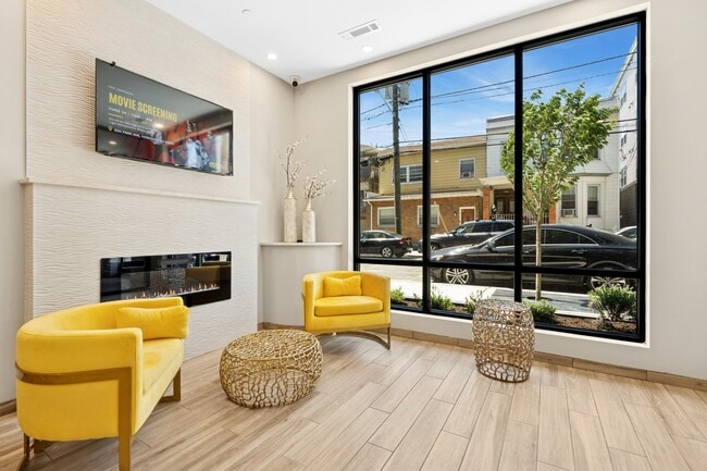 Building Photo - 6810 Polk St