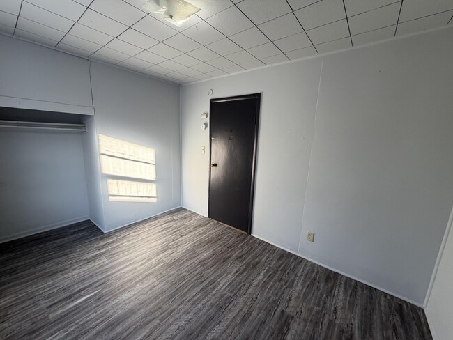 Building Photo - 1232 Freeman-