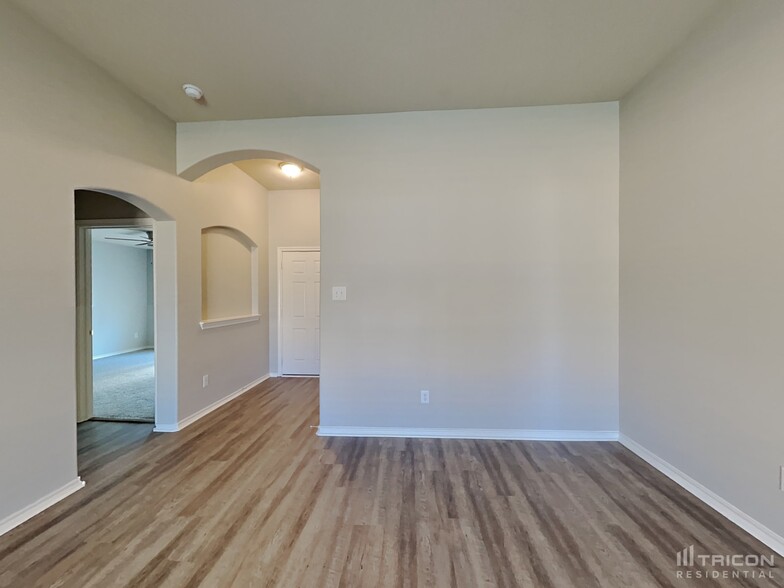 Building Photo - 314 Ohara