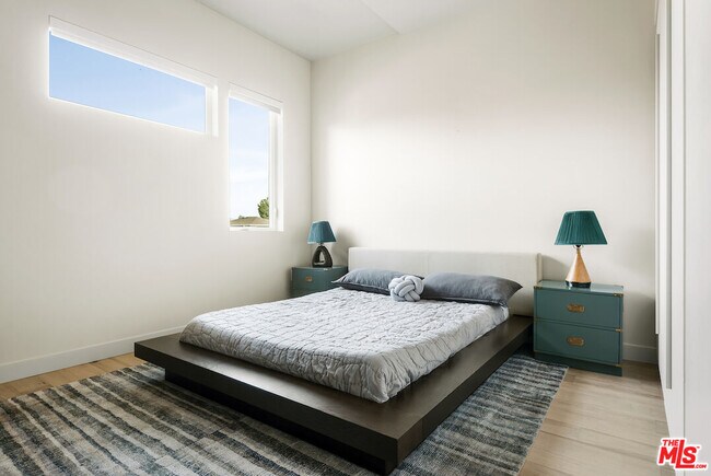 Building Photo - 4211 Ince Blvd