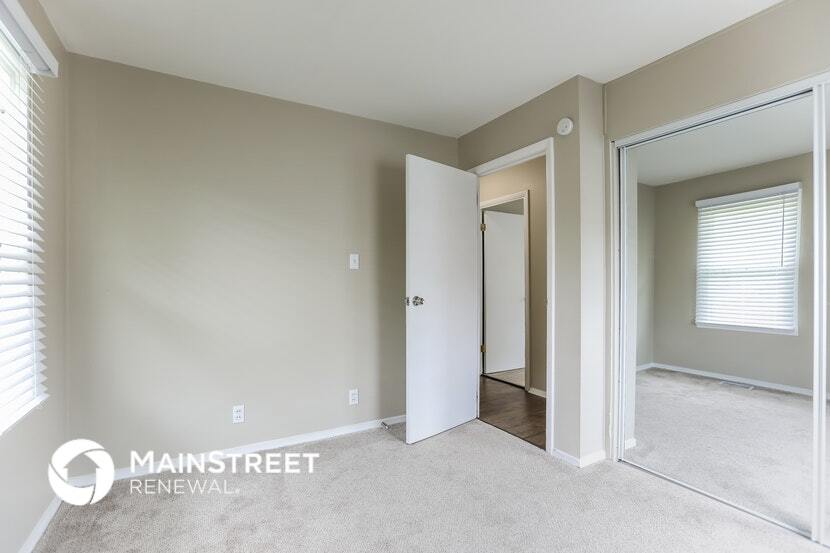 Building Photo - 15316 White Ave