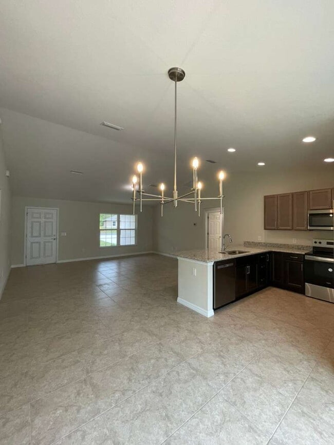Building Photo - ***Move-in Special rest of May Free rent****Beautiful brand-new construction 3-bedroom, 2-bathroo...
