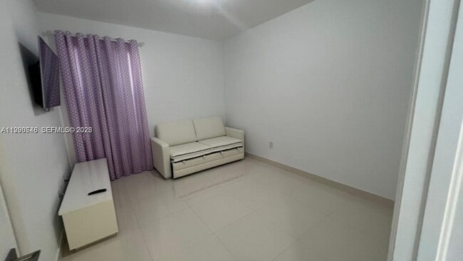 Building Photo - 3570 W 92nd Pl