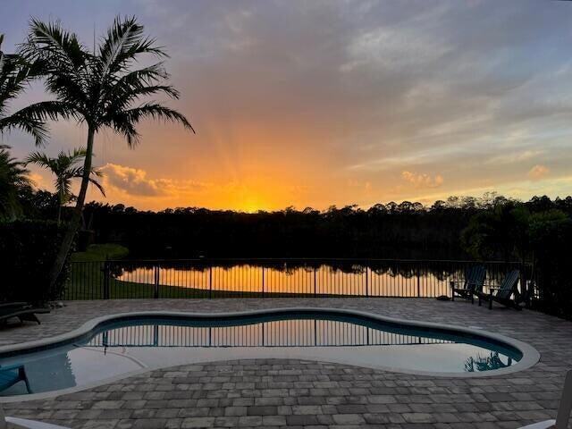 Building Photo - 510 Carrara Ct