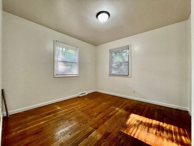 Building Photo - Curwood Avenue SE - 4218-4220