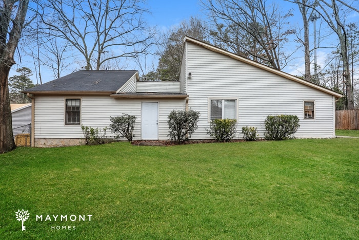 Building Photo - 5704 Wesson Dr