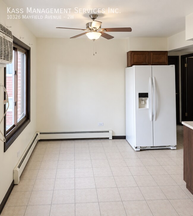 Building Photo - 10326 Mayfield Ave