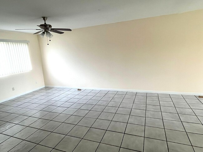 Building Photo - 4105 Inlet Cir