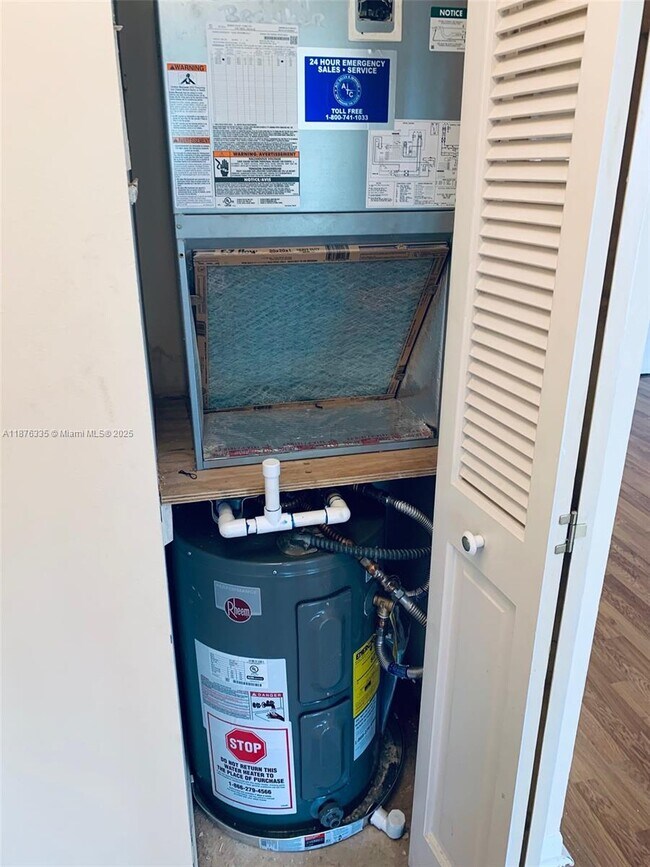 Building Photo - 6301 N University Dr