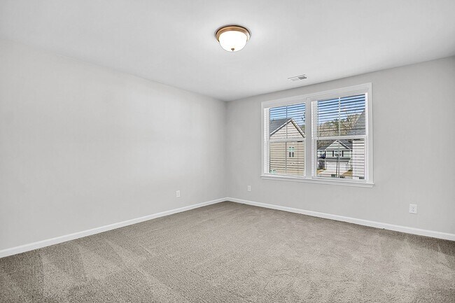 Building Photo - 482 Green Fern Dr