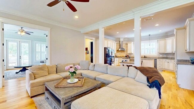 Building Photo - 321 Madison Grove Blvd