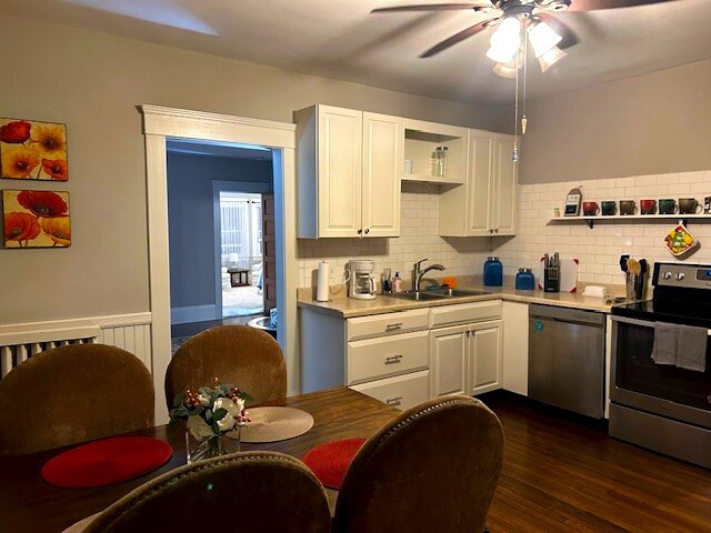 Building Photo - 1567 Wagar Ave