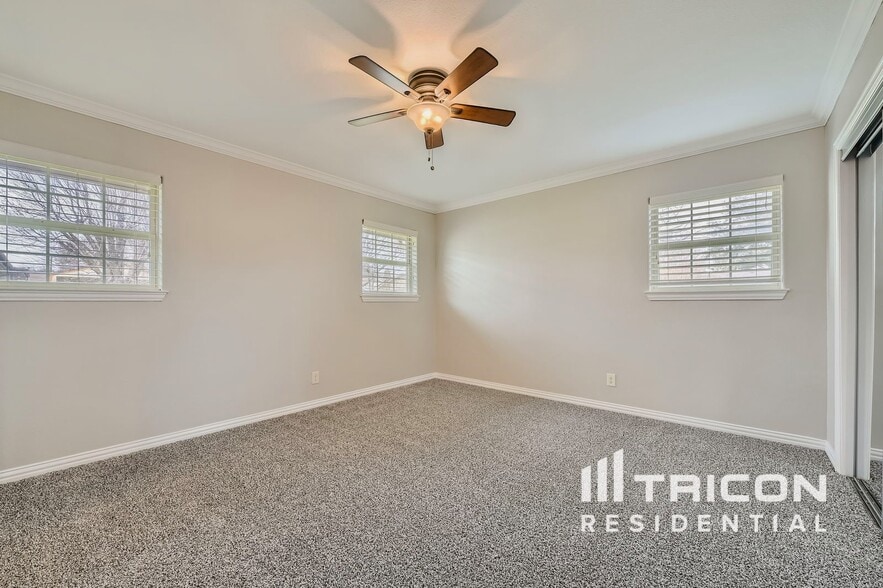 Building Photo - 1105 Mildred Ln