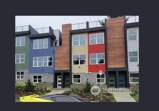 Building Photo - 2 bedroom in Seattle WA 98106