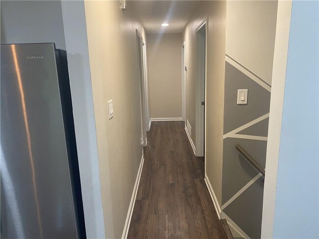 Building Photo - 1420 Creek Overlook Ct