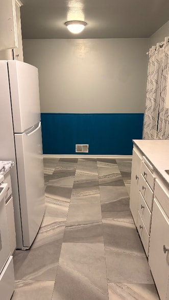 Building Photo - 4322 N 54th St