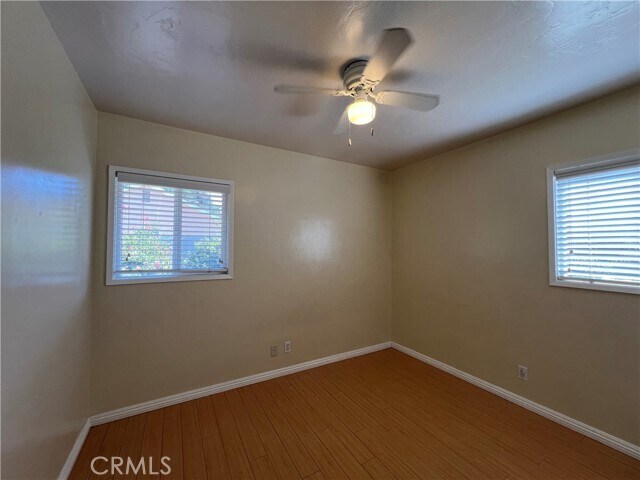 Building Photo - 4075 Mt Vernon Ave
